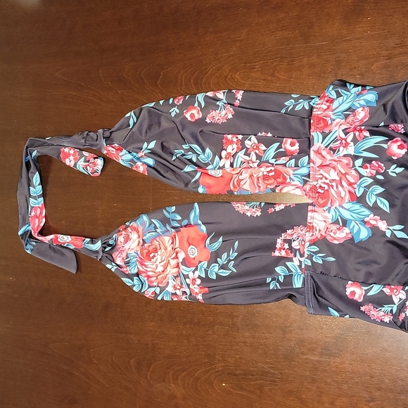 Other - Deep V Pinup Rockabilly Style Floral High Waist One Piece Swimsuit Size M